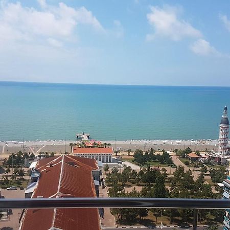 West Apartments Batumi Exterior photo